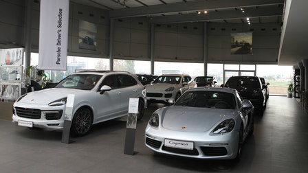 Porsche Bakı Mərkəzi