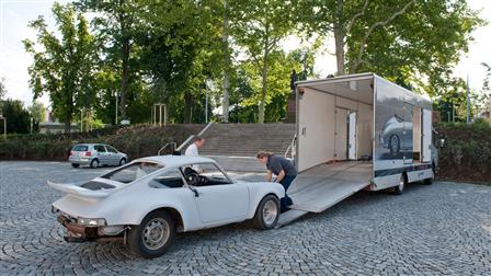 Porsche - Réception de la voiture et dépose des éléments