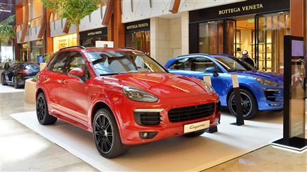 Porsche Centre Kuwait Participates in Auto Moto 2016