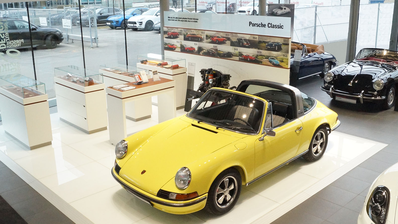 Porsche Centre Berlin-Potsdam