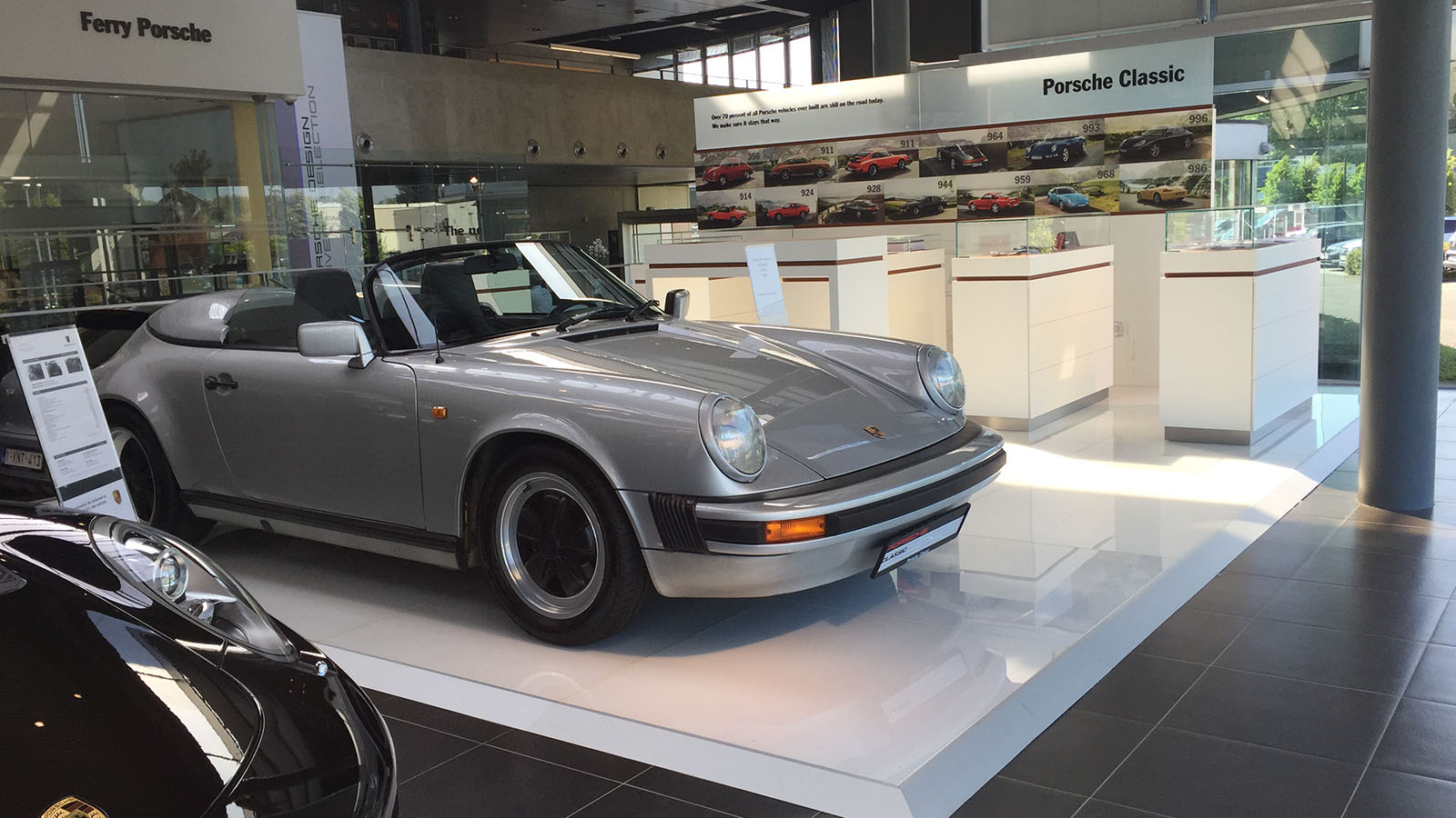 Porsche Centre Brussels