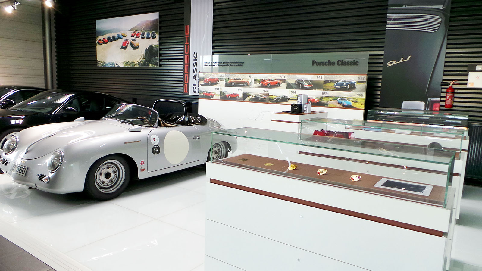 Porsche Centre 5 Seen